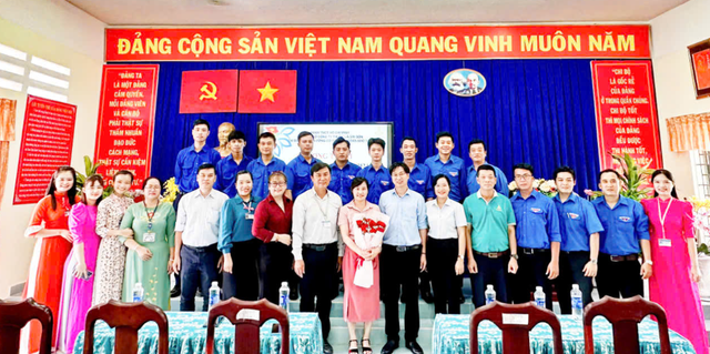 Công đoàn Công ty Thuốc lá Sài Gòn: Ấm áp Chương trình Vì đàn em năm 2024- Ảnh 4.