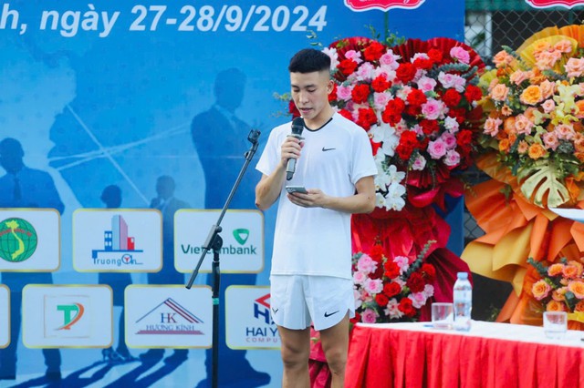 Giải Tennis báo chí Nghệ An: Bản lĩnh doanh nhân - hội tụ và tỏa sáng.- Ảnh 5.