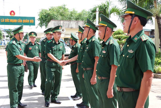 BĐBP Sóc Trăng: Bộ Tư lệnh BĐBP kiểm tra công tác biên phòng- Ảnh 1.