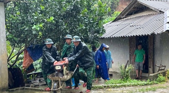 Thanh Hóa: Huy động gần 18 nghìn cán bộ lực lượng vũ trang tham gia phòng chống bão- Ảnh 6.