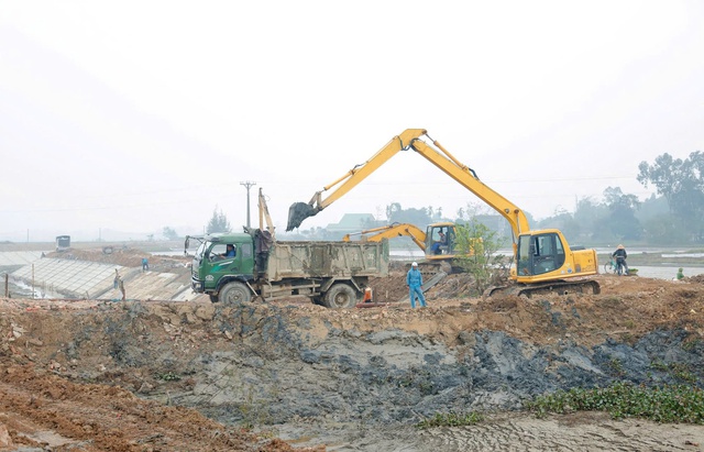 Nghệ An: Lãnh đạo tỉnh kiểm tra sản xuất tại huyện Hưng Nguyên và Nghi Lộc- Ảnh 3.