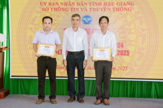 Sở Thông tin và Truyền thông tỉnh Hậu Giang tổng kết công tác năm 2024- Ảnh 7.