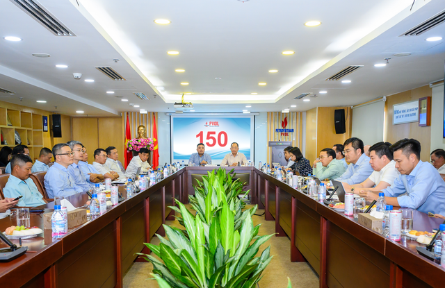 Năm 2025, PVOIL đặt mục tiêu doanh thu 150 nghìn tỷ đồng- Ảnh 1.