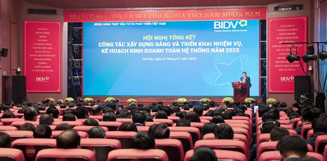 BIDV Thanh Hóa: Đơn vị kinh doanh xuất sắc đứng đầu cụm Bắc Trung Bộ năm 2024- Ảnh 1.