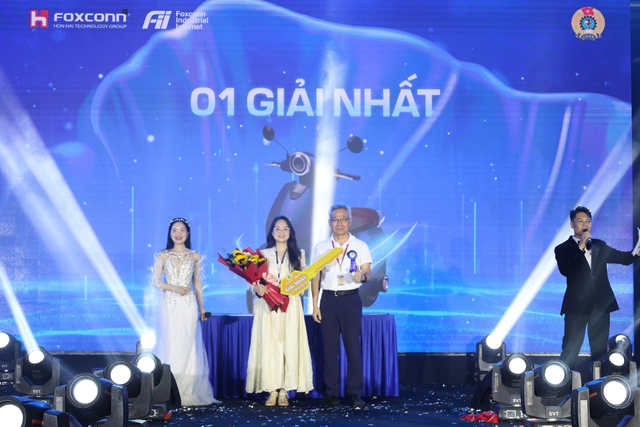 Chung kết Miss Foxconn 2025: Tôn vinh vẻ đẹp, trí tuệ và bản lĩnh của người lao động nữ- Ảnh 4.