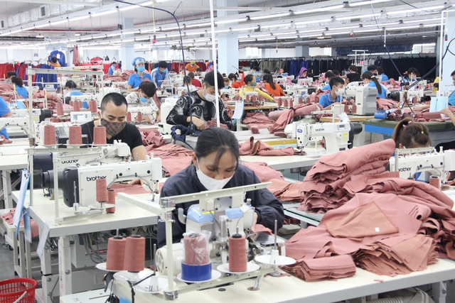 Tỉnh sát vách Hà Nội xuất siêu hơn 2 tỷ USD, bứt phá ngoạn mục trong thương mại toàn cầu- Ảnh 1. Tỉnh sát vách Hà Nội xuất siêu hơn 2 tỷ USD, bứt phá ngoạn mục trong thương mại toàn cầu- Ảnh 1.