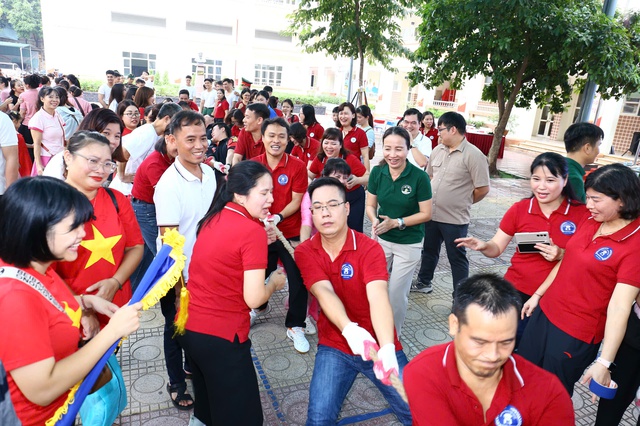 Phường Ba Đình: Khai mạc Đại hội Thể dục thể thao lần thứ I - năm 2025- Ảnh 5. Phường Ba Đình: Khai mạc Đại hội Thể dục thể thao lần thứ I - năm 2025- Ảnh 5.