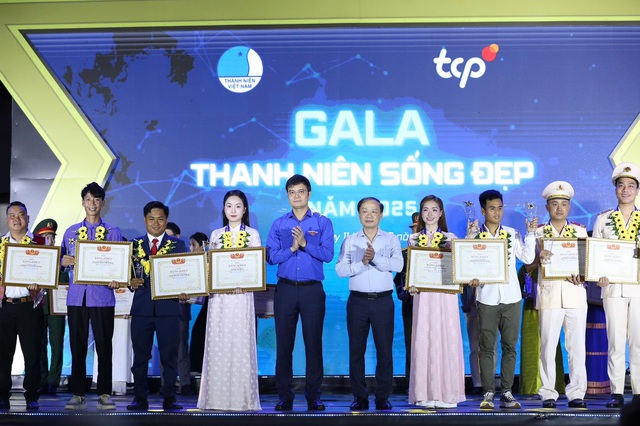 Lan tỏa khát vọng cống hiến và năng lượng tích cực của tuổi trẻ Việt Nam- Ảnh 2.
