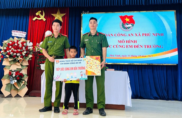 Đà Nẵng: Lan tỏa yêu thương từ những việc làm nghĩa tình của Công an xã Phú Ninh- Ảnh 4.
