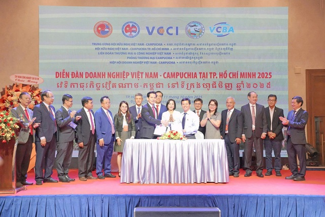 VISSAN đón nhận bằng khen cấp thành phố và mở rộng liên kết khu vực- Ảnh 2. VISSAN đón nhận bằng khen cấp thành phố và mở rộng liên kết khu vực- Ảnh 2.