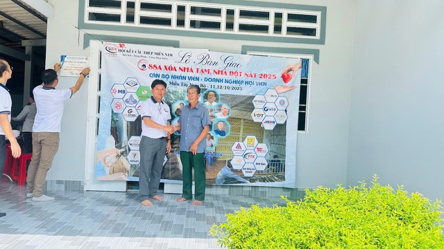 SSA: Trao "nhà yêu thương", gắn kết tình người- Ảnh 3. SSA: Trao "nhà yêu thương", gắn kết tình người- Ảnh 3.