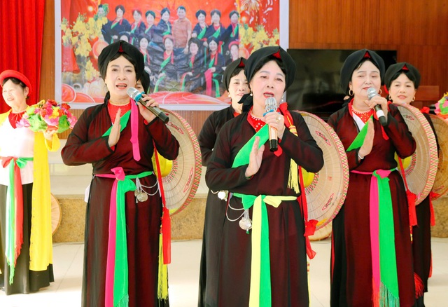 Tôn vinh và quảng bá 4 loại hình di sản văn hóa phi vật thể tại Việt Nam- Ảnh 1. Tôn vinh và quảng bá 4 loại hình di sản văn hóa phi vật thể tại Việt Nam- Ảnh 1.