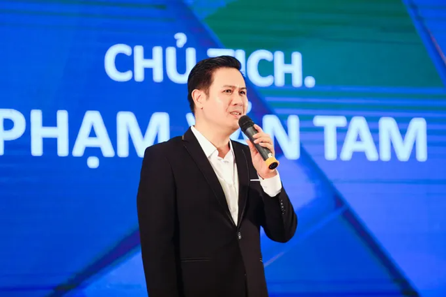 Số phận 3 “cá mập” của Shark Tank bị bắt: Shark Bình phủ sóng và nổi tiếng nhất- Ảnh 3. Số phận 3 “cá mập” của Shark Tank bị bắt: Shark Bình phủ sóng và nổi tiếng nhất- Ảnh 3.