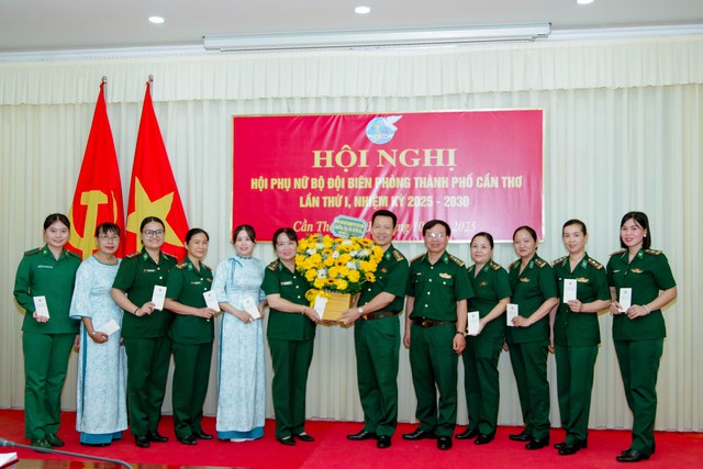 Hội Phụ nữ BĐBP TP Cần Thơ tổ chức Hội nghị lần thứ I, nhiệm kỳ 2025-2030- Ảnh 3. Hội Phụ nữ BĐBP TP Cần Thơ tổ chức Hội nghị lần thứ I, nhiệm kỳ 2025-2030- Ảnh 3.