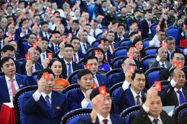 Thanh Hóa: Khai mạc Đại hội đại biểu Đảng bộ tỉnh lần thứ XX, nhiệm kỳ 2025 - 2030- Ảnh 4. Thanh Hóa: Khai mạc Đại hội đại biểu Đảng bộ tỉnh lần thứ XX, nhiệm kỳ 2025 - 2030- Ảnh 4.