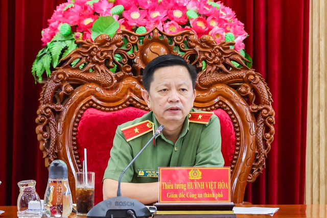 Giám đốc Công an TP Cần Thơ làm việc với Công an 6 phường về thực hiện nhiệm vụ năm 2025- Ảnh 3. Giám đốc Công an TP Cần Thơ làm việc với Công an 6 phường về thực hiện nhiệm vụ năm 2025- Ảnh 3.