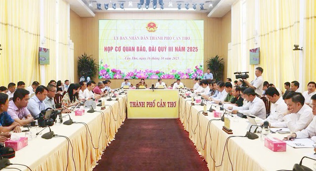 TP Cần Thơ: Kinh tế - xã hội đạt nhiều kết quả khả quan trong 9 tháng- Ảnh 1. TP Cần Thơ: Kinh tế - xã hội đạt nhiều kết quả khả quan trong 9 tháng- Ảnh 1.
