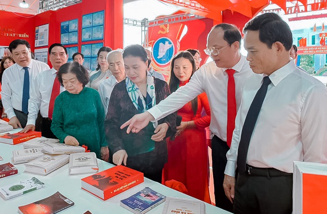 Cà Mau khánh thành 11 công trình chào mừng Đại hội Đảng bộ tỉnh lần thứ I- Ảnh 3. Cà Mau khánh thành 11 công trình chào mừng Đại hội Đảng bộ tỉnh lần thứ I- Ảnh 3.