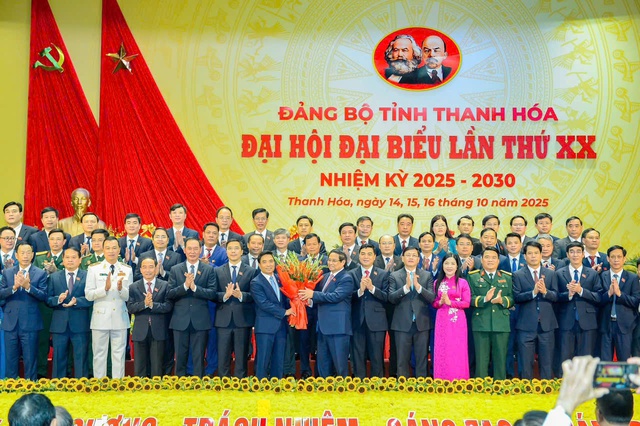 ĐHĐB tỉnh khóa XX: Đến năm 2030, phấn đấu Thanh Hóa thuộc nhóm tỉnh dẫn đầu cả nước- Ảnh 7. ĐHĐB tỉnh khóa XX: Đến năm 2030, phấn đấu Thanh Hóa thuộc nhóm tỉnh dẫn đầu cả nước- Ảnh 7.
