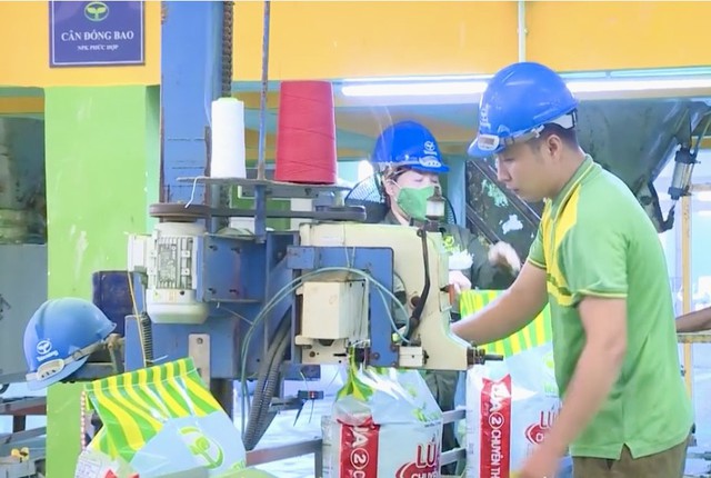 Cộng đồng doanh nghiệp Thanh Hóa đồng hành phát triển kinh tế, hướng về Đại hội Đảng bộ tỉnh lần thứ XX- Ảnh 5. Cộng đồng doanh nghiệp Thanh Hóa đồng hành phát triển kinh tế, hướng về Đại hội Đảng bộ tỉnh lần thứ XX- Ảnh 5.