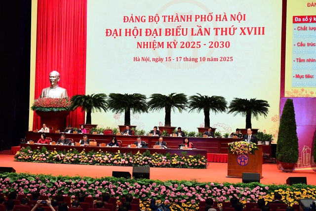 Bế mạc Đại hội đại biểu Đảng bộ thành phố Hà Nội khóa XVIII, nhiệm kỳ 2025-2030- Ảnh 1. Bế mạc Đại hội đại biểu Đảng bộ thành phố Hà Nội khóa XVIII, nhiệm kỳ 2025-2030- Ảnh 1.