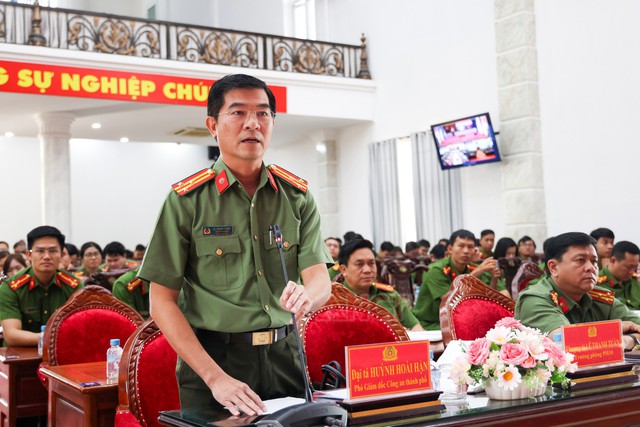 Đối thoại để gắn kết - Hành động vì bình yên của nhân dân- Ảnh 11. Đối thoại để gắn kết - Hành động vì bình yên của nhân dân- Ảnh 11.