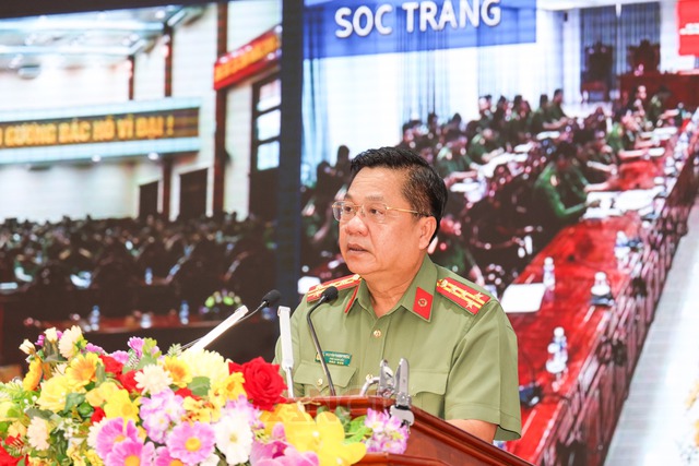 Đối thoại để gắn kết - Hành động vì bình yên của nhân dân- Ảnh 8. Đối thoại để gắn kết - Hành động vì bình yên của nhân dân- Ảnh 8.