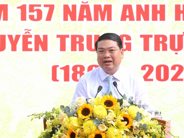 An Giang: Tổ chức dâng hương Lễ hội truyền thống kỷ niệm 157 năm AHDT Nguyễn Trung Trực hy sinh- Ảnh 4. An Giang: Tổ chức dâng hương Lễ hội truyền thống kỷ niệm 157 năm AHDT Nguyễn Trung Trực hy sinh- Ảnh 4.