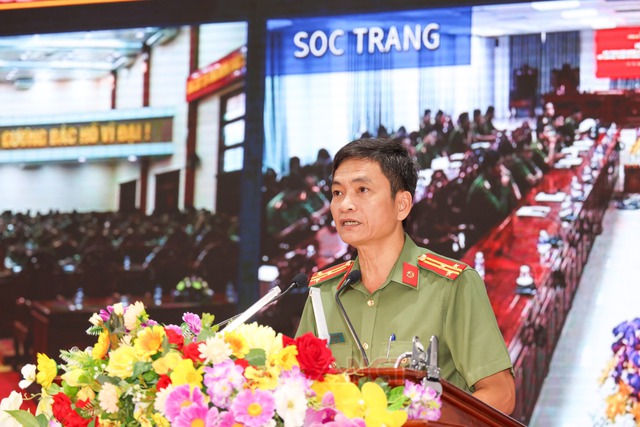 Đối thoại để gắn kết - Hành động vì bình yên của nhân dân- Ảnh 5. Đối thoại để gắn kết - Hành động vì bình yên của nhân dân- Ảnh 5.