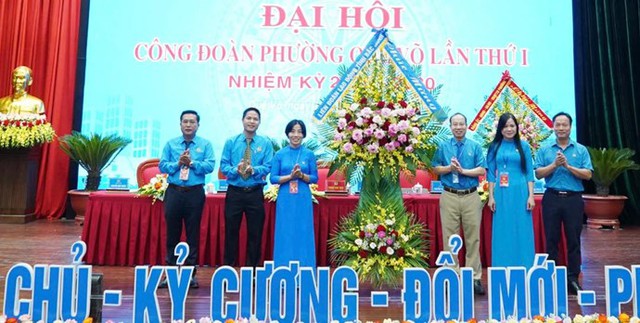 80 đại biểu dự Đại hội Công đoàn phường Quế Võ lần thứ I, nhiệm kỳ 2025–2030- Ảnh 1. 80 đại biểu dự Đại hội Công đoàn phường Quế Võ lần thứ I, nhiệm kỳ 2025–2030- Ảnh 1.