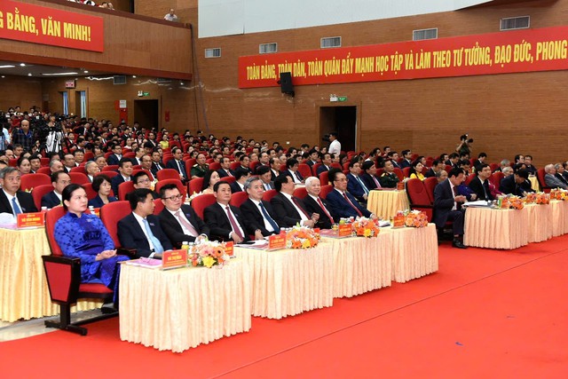 Nghệ An: Khai mạc Đại hội Đảng bộ tỉnh lần thứ XX, quyết tâm “ tiến vượt, bứt phá, tăng tốc” trong Kỷ nguyên mới.- Ảnh 1.