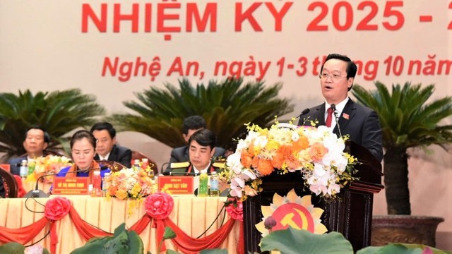 Nghệ An: Khai mạc Đại hội Đảng bộ tỉnh lần thứ XX, quyết tâm “ tiến vượt, bứt phá, tăng tốc” trong Kỷ nguyên mới.- Ảnh 3.