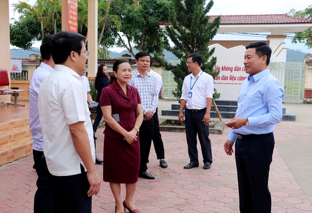 Nghệ An: Vận hành chính quyền địa phương hai cấp – Tháo gỡ khó khăn, thúc đẩy phục vụ nhân dân- Ảnh 1. Nghệ An: Vận hành chính quyền địa phương hai cấp – Tháo gỡ khó khăn, thúc đẩy phục vụ nhân dân- Ảnh 1.