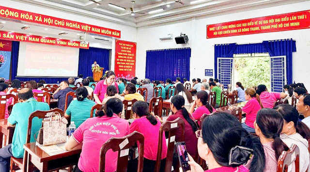 TP. Hồ Chí Minh: Tuyên truyền và trợ giúp pháp lý cho người dân xã Đông Thạnh- Ảnh 1. TP. Hồ Chí Minh: Tuyên truyền và trợ giúp pháp lý cho người dân xã Đông Thạnh- Ảnh 1.