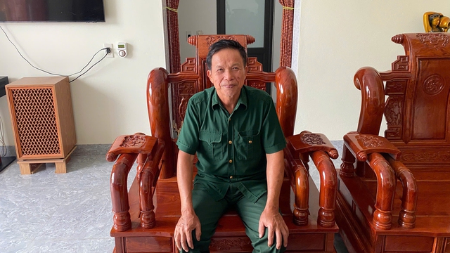 Người giữ hồn mật ngọt: Ba mươi năm và giấc mơ giữ nghề cho con cháu- Ảnh 1. Người giữ hồn mật ngọt: Ba mươi năm và giấc mơ giữ nghề cho con cháu- Ảnh 1.