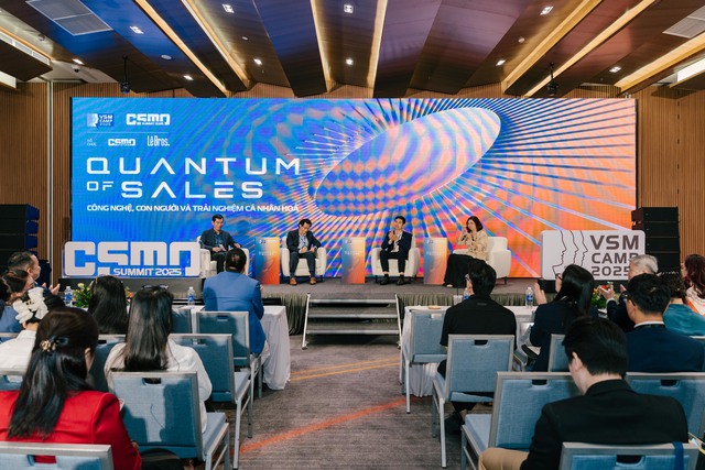 VSMCamp & CSMOSummit 2025: Khám phá góc nhìn mới về ngành Sales & Marketing trong kỷ nguyên AI- Ảnh 5. VSMCamp & CSMOSummit 2025: Khám phá góc nhìn mới về ngành Sales & Marketing trong kỷ nguyên AI- Ảnh 5.