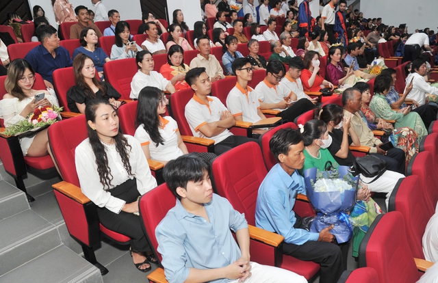 Trường Cao đẳng Kiến trúc - Xây dựng TP.HCM với sứ mệnh "Kỷ cương - Sáng tạo - Đột phá - Phát triển"- Ảnh 1. Trường Cao đẳng Kiến trúc - Xây dựng TP.HCM với sứ mệnh "Kỷ cương - Sáng tạo - Đột phá - Phát triển"- Ảnh 1.