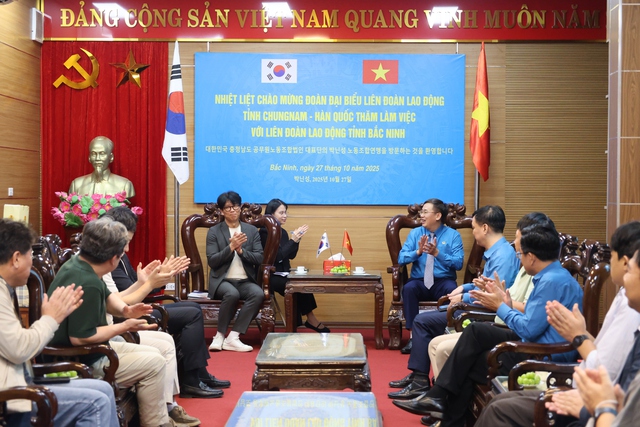 Liên đoàn Lao động tỉnh Bắc Ninh làm việc với Liên đoàn Lao động tỉnh Chungnam, Hàn Quốc- Ảnh 1. Liên đoàn Lao động tỉnh Bắc Ninh làm việc với Liên đoàn Lao động tỉnh Chungnam, Hàn Quốc- Ảnh 1.
