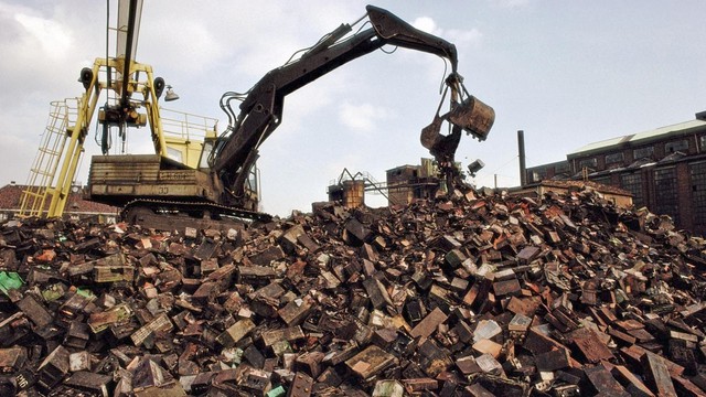 Cái bắt tay có thể làm rung chuyển cho ngành pin xe điện: Người dùng đã có thể yên tâm mua xe?- Ảnh 2.