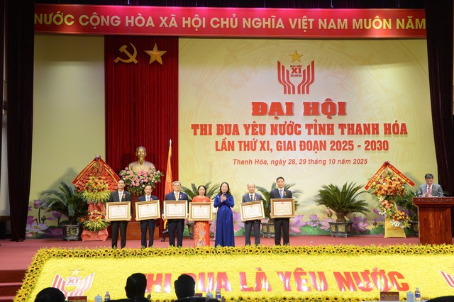 Thi đua là yêu nước – Động lực đưa Thanh Hóa bứt phá trong thời kỳ mới- Ảnh 7. Thi đua là yêu nước – Động lực đưa Thanh Hóa bứt phá trong thời kỳ mới- Ảnh 7.