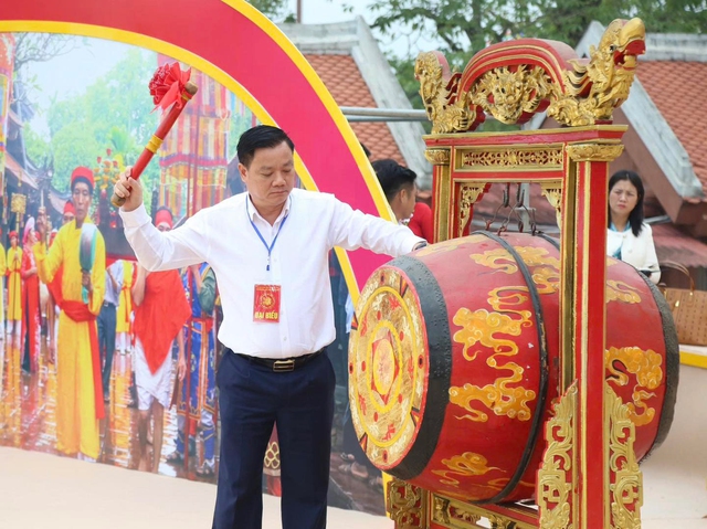 Hưng Yên: Khai mạc lễ hội Chùa Keo mùa thu năm 2025- Ảnh 4. Hưng Yên: Khai mạc lễ hội Chùa Keo mùa thu năm 2025- Ảnh 4.