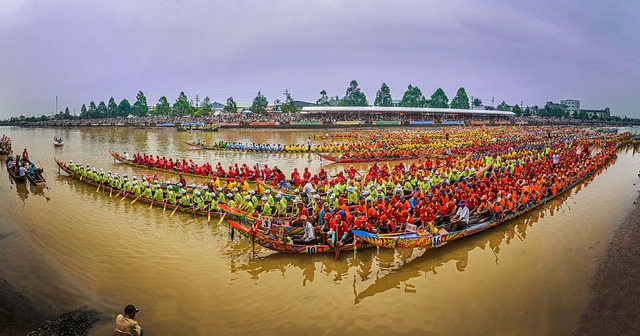 Hơn 400 gian hàng hội tụ tại Hội chợ Xúc tiến thương mại sản phẩm OCOP TP. Cần Thơ và đặc sản vùng miền năm 2025- Ảnh 3. Hơn 400 gian hàng hội tụ tại Hội chợ Xúc tiến thương mại sản phẩm OCOP TP. Cần Thơ và đặc sản vùng miền năm 2025- Ảnh 3.