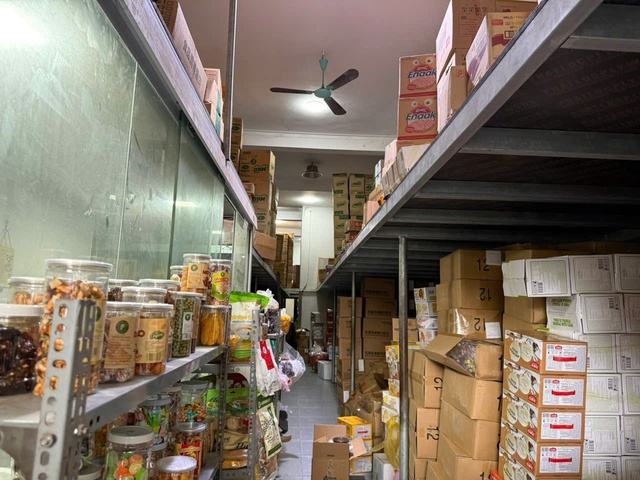 Giám đốc Công an TP Hà Nội kiểm tra thực tế tại làng nghề La Phù- Ảnh 3. Giám đốc Công an TP Hà Nội kiểm tra thực tế tại làng nghề La Phù- Ảnh 3.