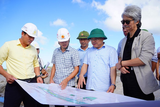 Quảng Trị: Lãnh đạo UBND tỉnh kiểm tra, đôn đốc tiến độ thực hiện các dự án phía Nam- Ảnh 3.
