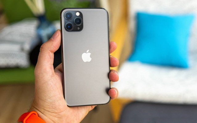 Chiếc iPhone dù có "giảm sập sàn, đại hạ giá" cũng tuyệt đối không nên mua ở thời điểm này- Ảnh 2.
