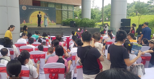 Trung thu rộn ràng và ý nghĩa tại Bảo tàng Dân tộc học Việt Nam- Ảnh 2.