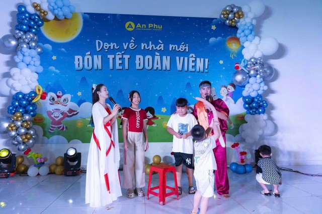 “Dọn về nhà mới - Đón Tết đoàn viên” tại KĐT Ân Phú: Đêm hội trăng rằm trọn vẹn niềm vui- Ảnh 3.