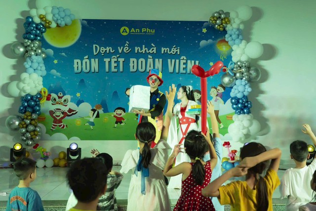 “Dọn về nhà mới - Đón Tết đoàn viên” tại KĐT Ân Phú: Đêm hội trăng rằm trọn vẹn niềm vui- Ảnh 5.
