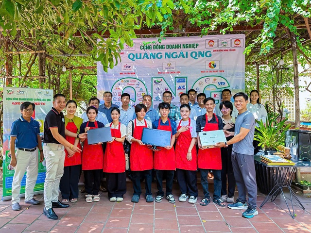 QNG và hành trình 10 năm trao yêu thương- Ảnh 3.