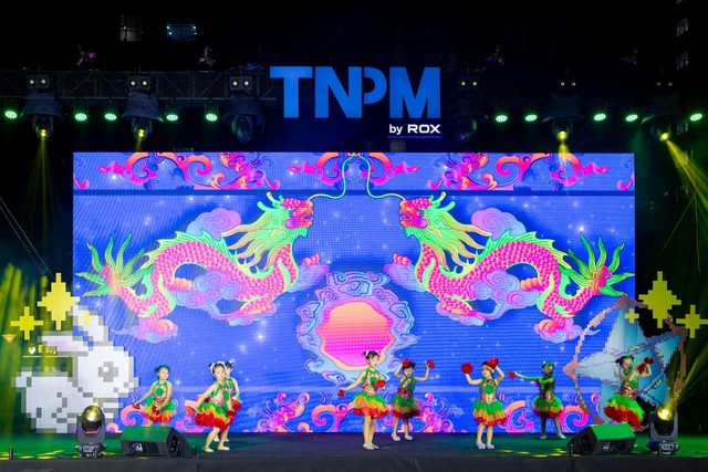 Những khoảnh khắc đoàn viên ấm áp mùa Trung thu 2025- Ảnh 7.